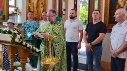 Божественная литургия завершилась в валуйском казачьем храме села Селиваново Белгородской области