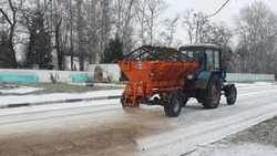 Синоптики пообещали гололедицу и сильный ветер в Белгородской области в последний день зимы