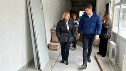 Министр Белгородской области Оксана Козлитина проинспектировала строительство жилья в Валуйках