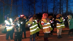 Флешмоб по дорожной безопасности завершился в Валуйском городском округе