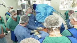 Белгородские врачи провели тяжёлую операцию по новой методике