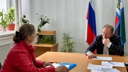 Глава администрации Валуйского округа Алексей Дыбов провёл приём граждан по личным вопросам