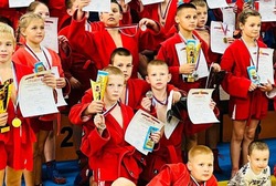 Валуйские спортсмены завоевали награды открытого турнира по самбо в Воронежской области
