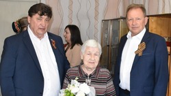 Спикер областной Думы Юрий Клепиков поздравил земляков  с наступающим праздником Великой Победы 