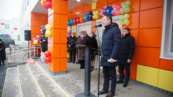 Вячеслав Гладков принял участие в церемонии открытия губкинского детсада после капремонта