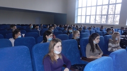 Служба занятости населения Белгородской области провела встречу с молодёжью