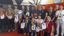 Команда валуйского спортклуба «Булат» завоевала награды турнира по панкратиону в Старом Осколе