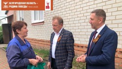 Валуйский глава Алексей Дыбов навестил семьи погибших участников СВО в преддверии Дня Победы