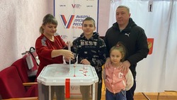 Валуйчане из Белгородской области продолжили приходить на свои избирательные участки