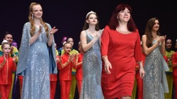 Заслуженный работник культуры РФ открыла танцевальный «Мегамикс» для валуйской молодёжи 26 лет назад