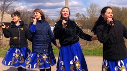 Валуйский многофункциональный мобильный культурный центр посетил село Терехово