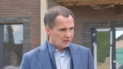 Белгородский губернатор: «С восстановлением домов и транспорта обязательно поможем жителям Валуек»