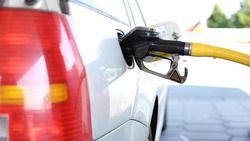 Валуйчане начали больше платить за бензин с середины мая