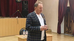 Глава администрации Валуйского округа встретился с жителями сёл Шелаево и Ураево