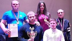 Валуйчанин стал серебряным призёром чемпионата России по армрестлингу