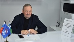 Зампредседателя Белгородской облдумы Валерий Сергачёв провёл приём граждан в Валуйках