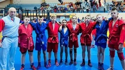Валуйские спортсмены продемонстрировали мастерство на первенстве по самбо в Старом Осколе