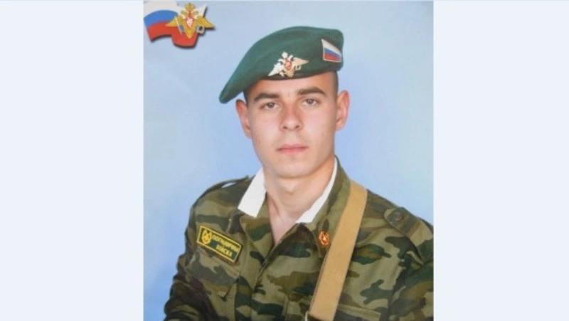 Наш Саша. Валуйчанин Александр Перминов  был очень активный, общительный. Не дошёл.