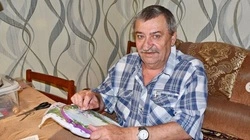 Крестики-нолики Чеботарёва. Потомственный железнодорожник пристрастился к вышиванию