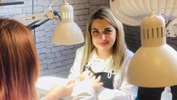 Валуйчанка Елена Епифанова открыла своё дело по ногтевому сервису в рамках соцконтракта