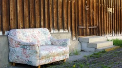 Белгородские перевозчики отходов займутся переработкой выброшенной мебели