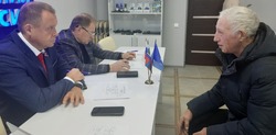 Депутат Белгородской областной Думы Сергей Попов провёл приём граждан в Валуйках