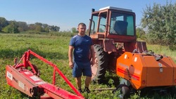 Валуйчанин приобрёл технику для заготовки сена благодаря областной программе «Содействие»