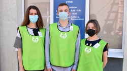 Волонтёры помогли валуйским пенсионерам в период пандемии