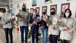 Власти Валуйского округа и волонтёры присоединились к всероссийской акции «Вам, любимые!»