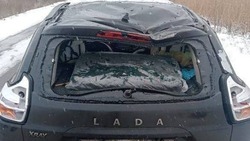 Вражеский дрон ударил по  автомобилю в селе Двулучное Валуйского округа Белгородской области