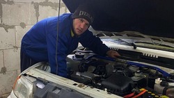 Житель села Мандрово Валуйского горокруга открыл автомастерскую благодаря соцконтракту