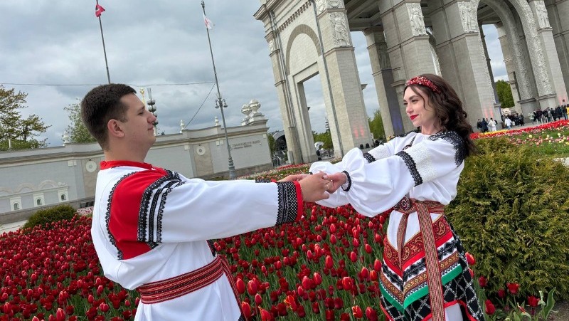 Студенты Валуйского колледжа стали участниками Всероссийского свадебного фестиваля в Москве на ВДНХ
