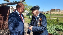 Алексей Дыбов встретился с ветеранами Великой Отечественной войны и тружениками тыла в Валуйках