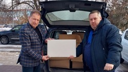 Валуйские железнодорожники-добровольцы организовали сбор материала для изготовления окопных свечей
