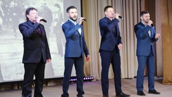 Народный самодеятельный коллектив мужской вокальный ансамбль «Вечерок» из Валуек отметил юбилей