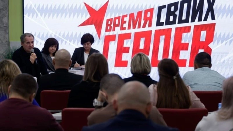 Губернатор Вячеслав Гладков вместе с супругой оценили выпечку в пекарне ветерана спецоперации