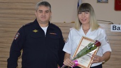Сотрудницы штаба ОМВД по Валуйскому округу получили поздравления с профессиональным праздником