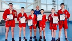 Валуйские самбисты достойно представили округ и завоевали медали в турнире по самбо в Северном