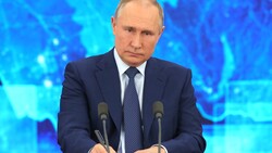 Путин: «Минимальный размер оплаты труда не может быть меньше прожиточного минимума»