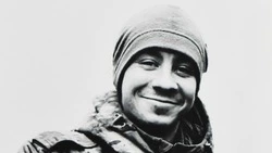 Непростая и короткая судьба. Валуйчанке Евгении Наливайченко вручили высокую награду сына, посмертно