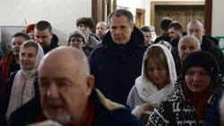 Губернатор Вячеслав Гладков поздравил жителей Белгородской области с Рождеством Христовым