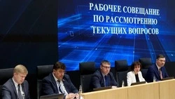 Врио губернатора Александр Шуваев провёл совещание с областным правительством