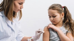 Губернатор Вячеслав Гладков сообщил о поступлении 14 тысяч доз вакцины от кори, краснухи и паротита