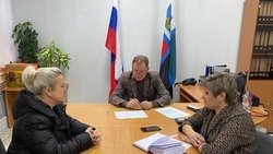 Глава администрации Валуйского горокруга Алексей Дыбов провёл личный приём граждан