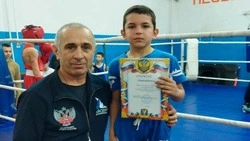 Боксёры из Уразово приняли участие в тренировочных спаррингах «Открытый ринг» в Вейделевке