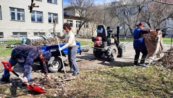 Единороссы вышли на весеннюю уборку в Валуйском округе Белгородской области