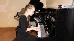 Валуйская детская школа искусств №1 получила новое фортепиано