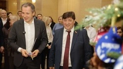 Белгородский губернатор Вячеслав Гладков присоединился к благотворительной акции «Ёлка желаний»