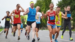 Спортсмены Валуйского городского округа одержали победы в марафоне в Строителе