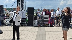 Народный артист РСФСР Лев Лещенко выступил перед  жителями Белгородской области в Прохоровке